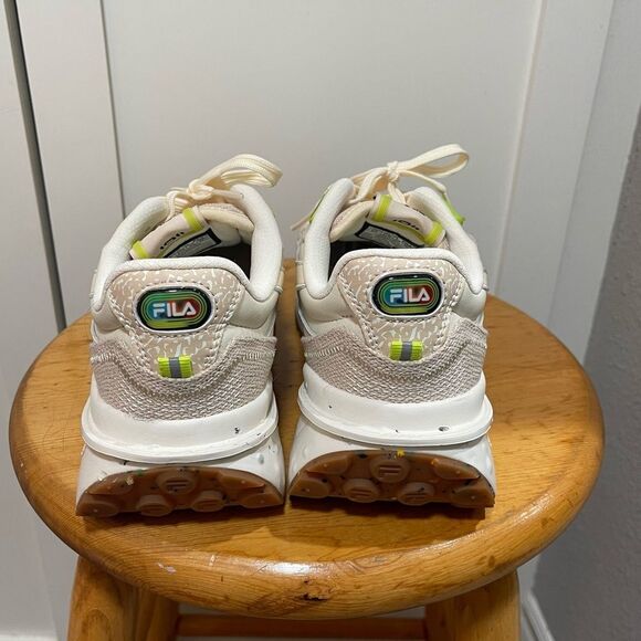 New FILA RENNO ECO Beige Sneakers Mesh Men’s Size 8,5/ womens 10 New - Picture 6 of 8